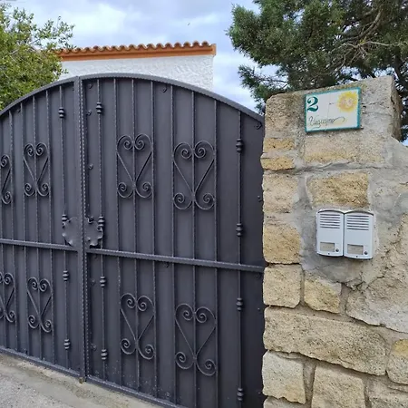 Pgs Immobiliare Srls Minima Con Vista Mare E Parcheggio Privato La Maddalena