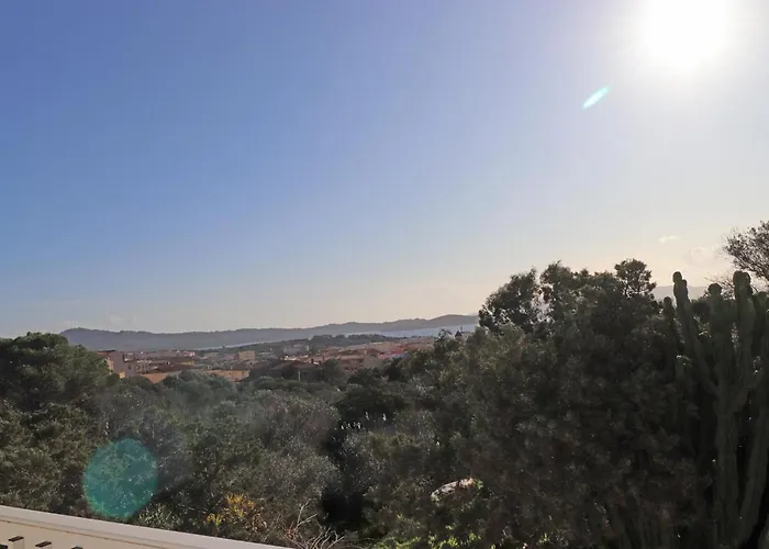 Laureliving Holiday Home Villetta Minima * La Maddalena (Sassari)